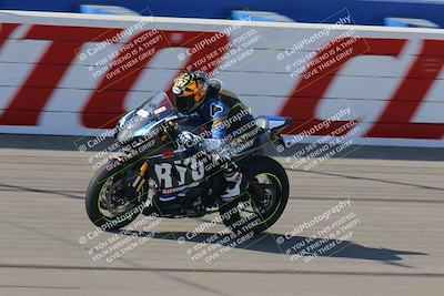 media/Aug-26-2022-Fastrack Riders (Fri) [[055e3b3c9d]]/level 2/Session 1 Start Finish/